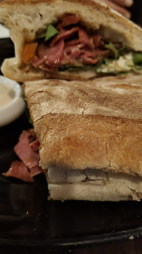 משה אהרון 1, חיפה