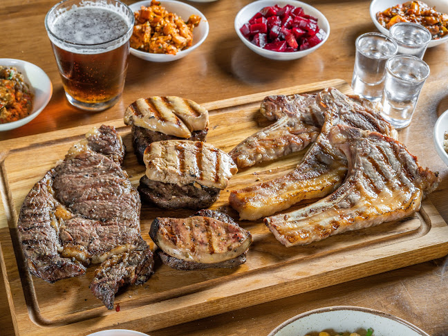 Comentarii opinii despre עלׇאֶש - בית של בשר