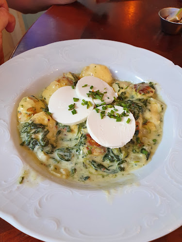 Comentarii opinii despre R&D by Benedict