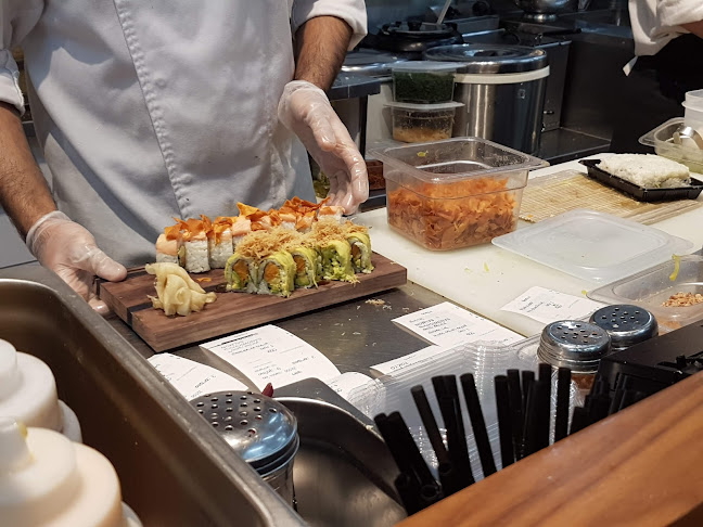 קנסאי פתח תקווה - הסעדה