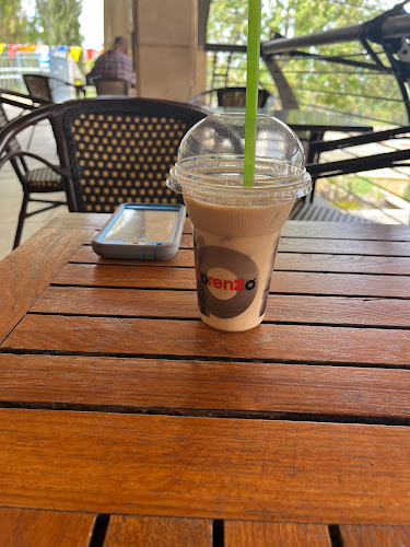 גאוני - בית מאפה פטיסרי