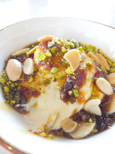 תאופיק, תופיק זיאד 53, נצרת, 16000