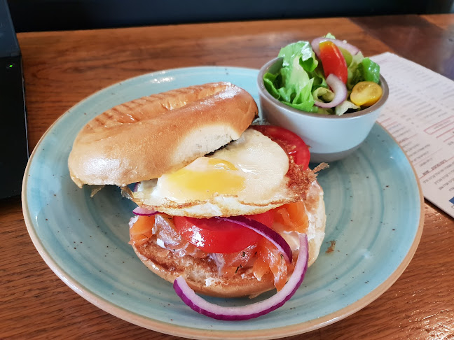 קפה זוריק - הסעדה