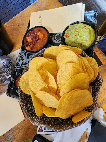 נולה סוקס פאב - הסעדה