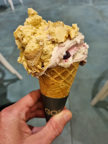 Opinii despre גלידה גולדה קריית חיים în חיפה - הסעדה