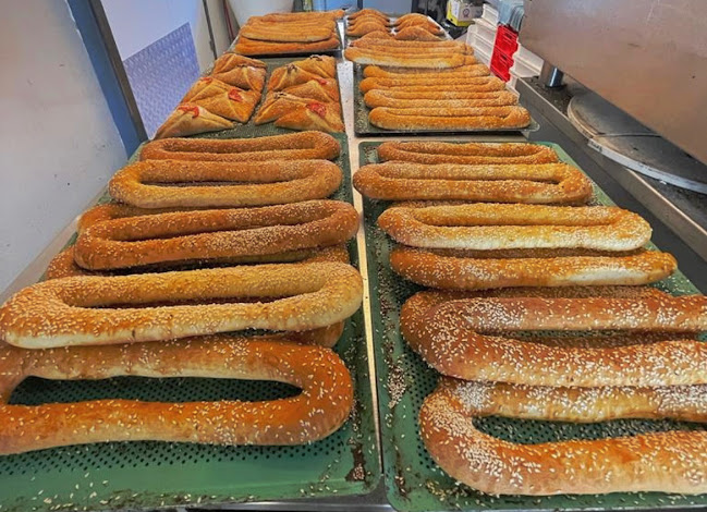 פיצה בית וגן(פיצה יואל׳ס)