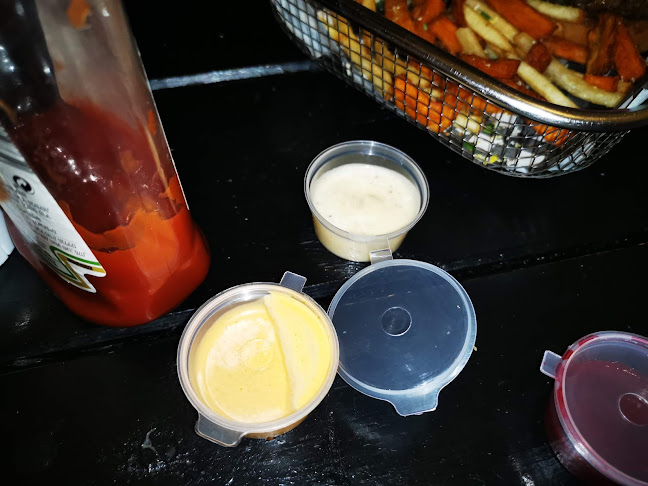 ז'בוטינסקי 1, לוד