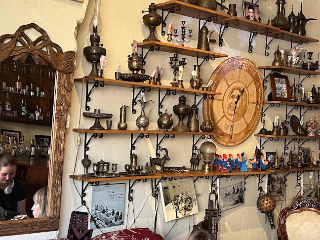 לואי פסטר 5, תל אביב-יפו