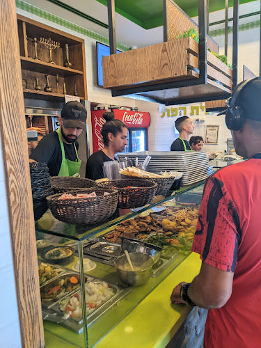 בית הפול והשווארמה - דימונה תחנה מרכזית | חומוס | פלאפל | סביח | שניצל | שווארמה | משלוחים - דימונה