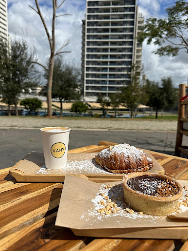 Opinii despre עגלת קפה VANY פארק קונביץ în רמת גן - הסעדה