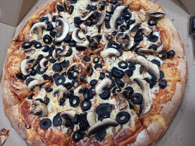 פיצה שמש אשקלון - הסעדה