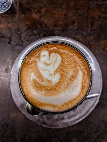 Opinii despre הרצל 16 în תל אביב-יפו - הסעדה