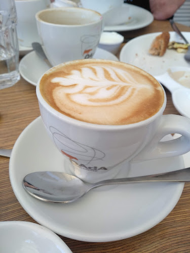 Opinii despre קפה טוב רמת חן în חיפה - הסעדה