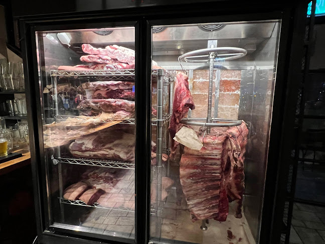 Pitmaster Petah-Tikva | פיטמאסטר פתח-תקוה - הסעדה