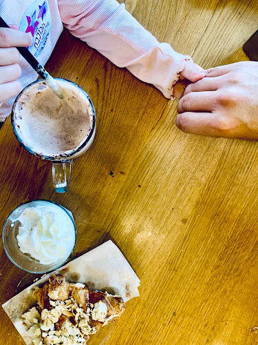 Aroma Espresso Bar ארומה אספרסו בר - הסעדה