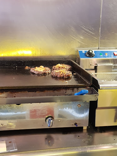 Comentarii opinii despre PFC-Popa Family Company