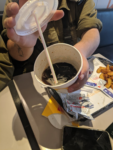 מקדונלד'ס - ביג באר שבע - הסעדה