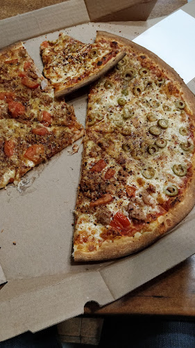 פיצה גולד - הסעדה