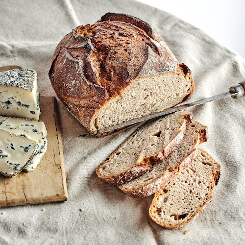 קניון מול הים - TATTI & ILANS