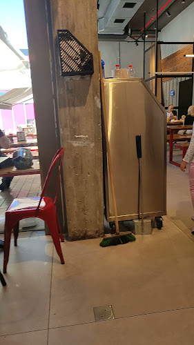 שווארמה הרצל 2 - ראשון לציון