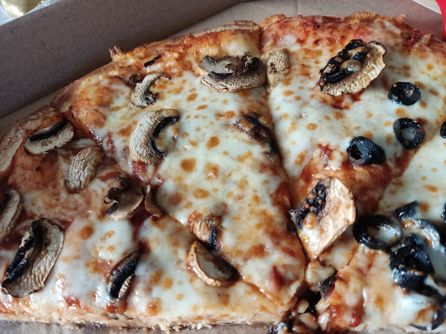 פיצה סטורי שדרות ירושלים 42 רמת גן - הסעדה