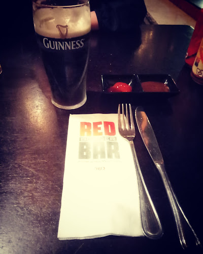 רד בורגר בר Red burger bar - נתניה