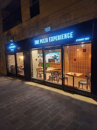 לה פיאדרה ארנונה- la Piedra Arnona - הסעדה