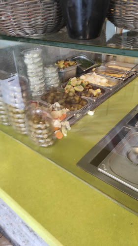 בית הפול והשווארמה - דימונה תחנה מרכזית | חומוס | פלאפל | סביח | שניצל | שווארמה | משלוחים - הסעדה