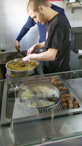 Opinii despre פלאפל הזקנים în חיפה - הסעדה