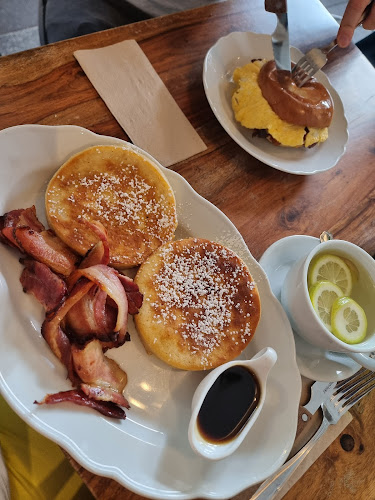 Comentarii opinii despre NOLA American Bakery