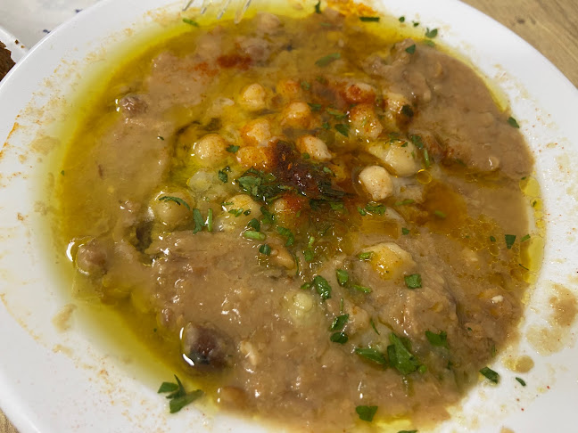 חומס פול שיח זקי - הסעדה