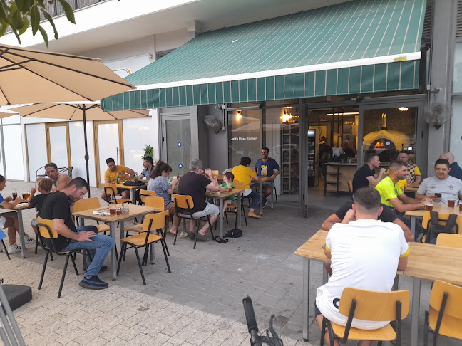 ג'אפה פיצה קיטשן - הסעדה