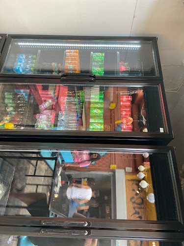 השמיניה - אוכל של בית - הסעדה