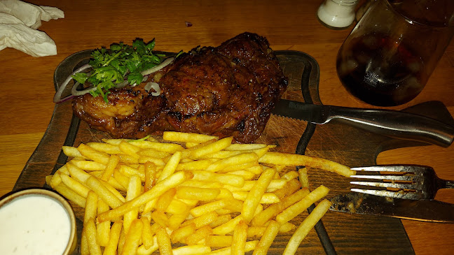 שדרות ז'בוטינסקי 2, נתניה