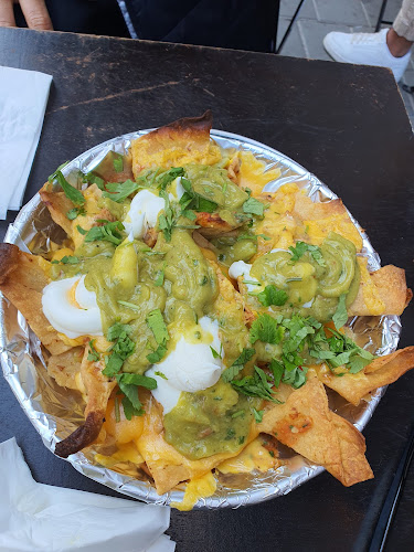 California Bar - הסעדה