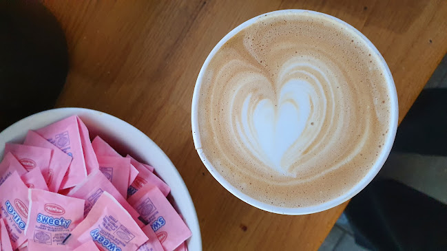 שדרות אח"י אילת 21, חיפה