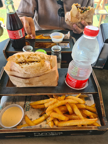 Opinii despre בליסימו מוצקין în קרית מוצקין - הסעדה