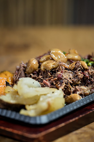 מטפונה אצל בויה - הסעדה