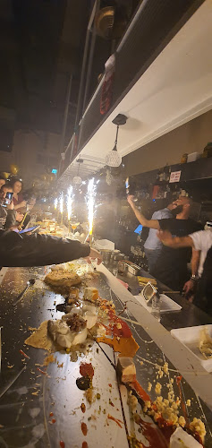 לוקס - הסעדה