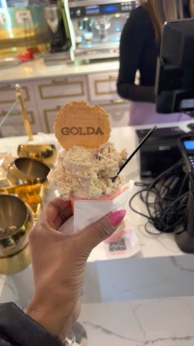 גולדה - הסעדה