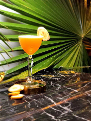 Tyler cocktail bar - טיילר בר קוקטיילים - הסעדה