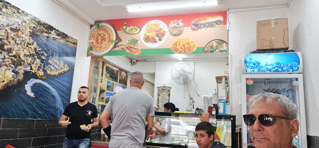 חומוס פול מרוואת - הסעדה