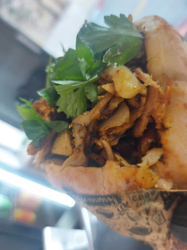 תחנת דלק דור אלון, גינות סחרוב, גבעת שאול 38, הרטום 9, ירושלים