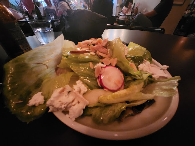 Opinii despre וניה ביסטרו în חיפה - הסעדה