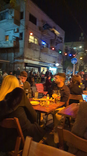 נחלת בנימין 45, תל אביב-יפו