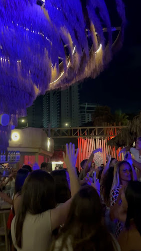 חוף בלו ביי, המלכים 35, נתניה