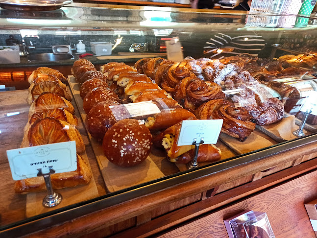 דלאל הקונדיטוריה - הסעדה