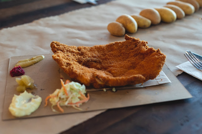 מלכה - Malka by Eyal Shani