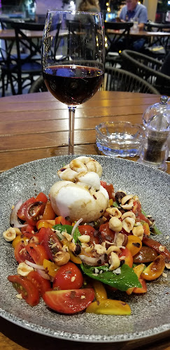 מנשה בן ישראל 1, ירושלים, 9459401