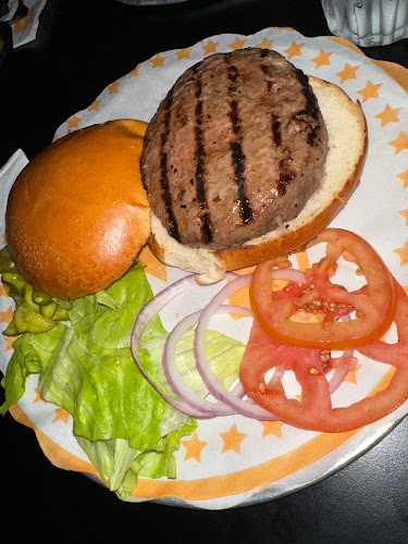 Opinii despre חדרה Ruben - מול החוף וילג' în חדרה - הסעדה